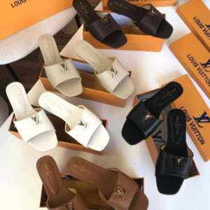 صندل لويس فويتون فلات