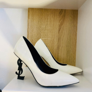 كعب سان لوران